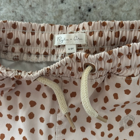 Rylee + Cru board shorts - Picture 3 of 4